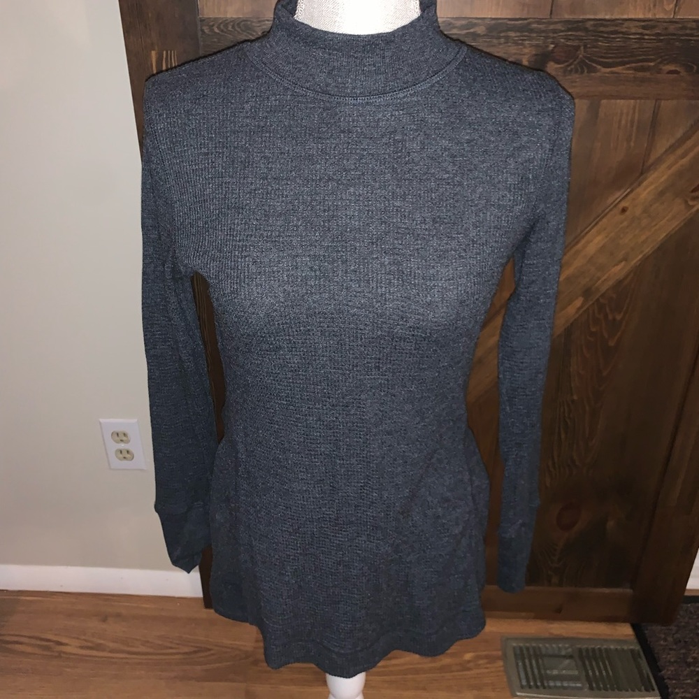 Black Turtleneck Ribbed Athletic Shirt